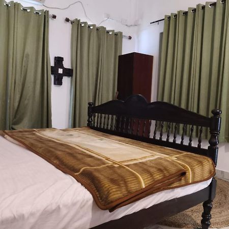 Vedha Beach Resort Alappuzha Bagian luar foto